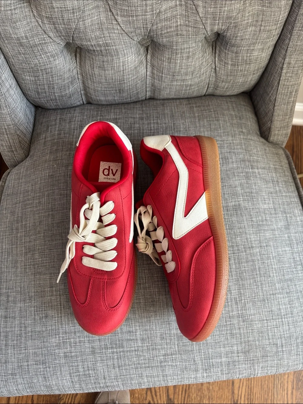 DV by Dolce Vita bold red